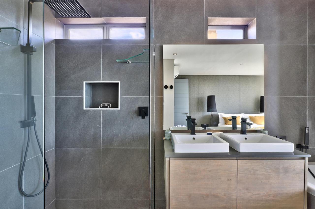 Elements Luxury By Totalstay Aparthotel 4*