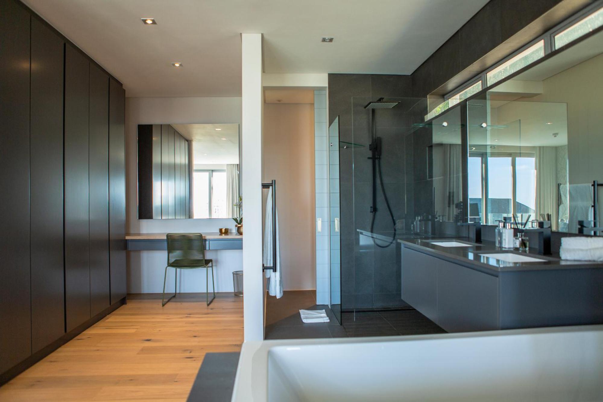 Aparthotel Elements Luxury By Totalstay 4*
